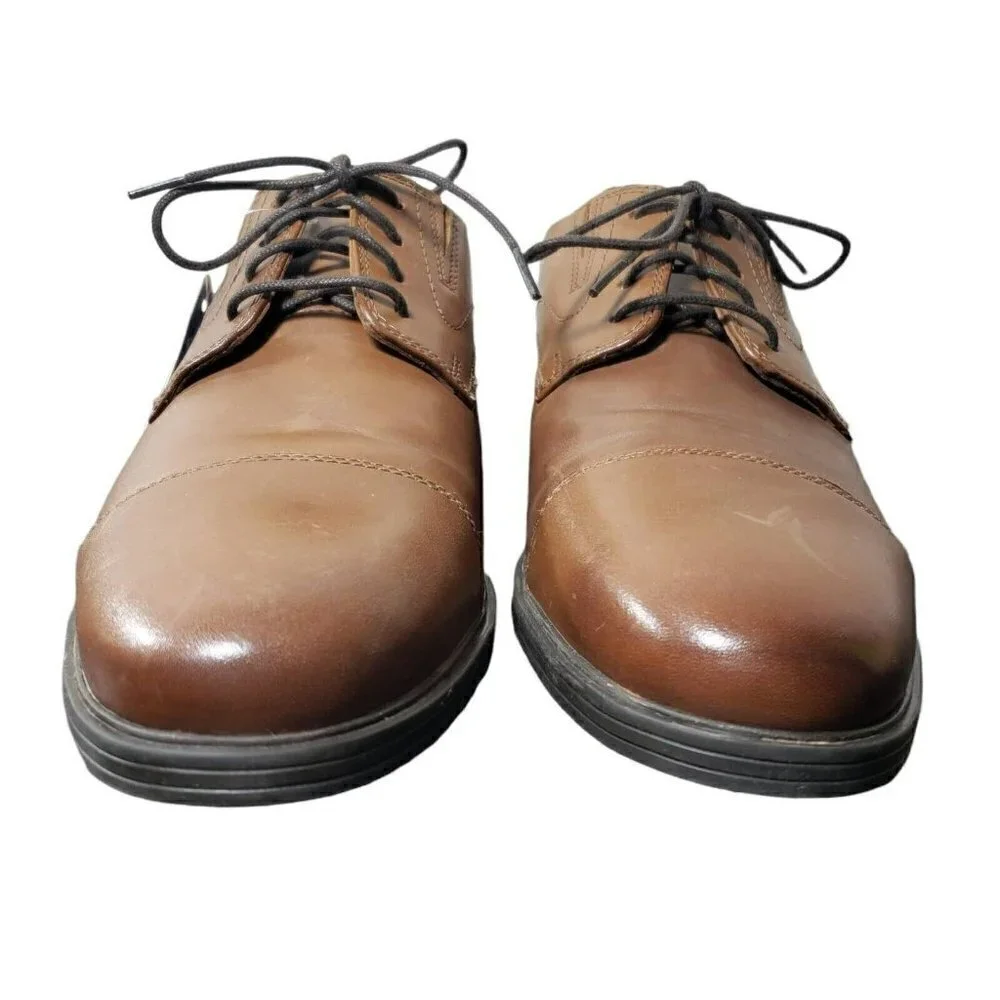 Clarks brand style